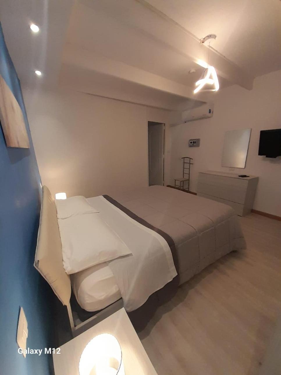 RESIDENZA MENA marina CORRICELLA Procida Exterior foto